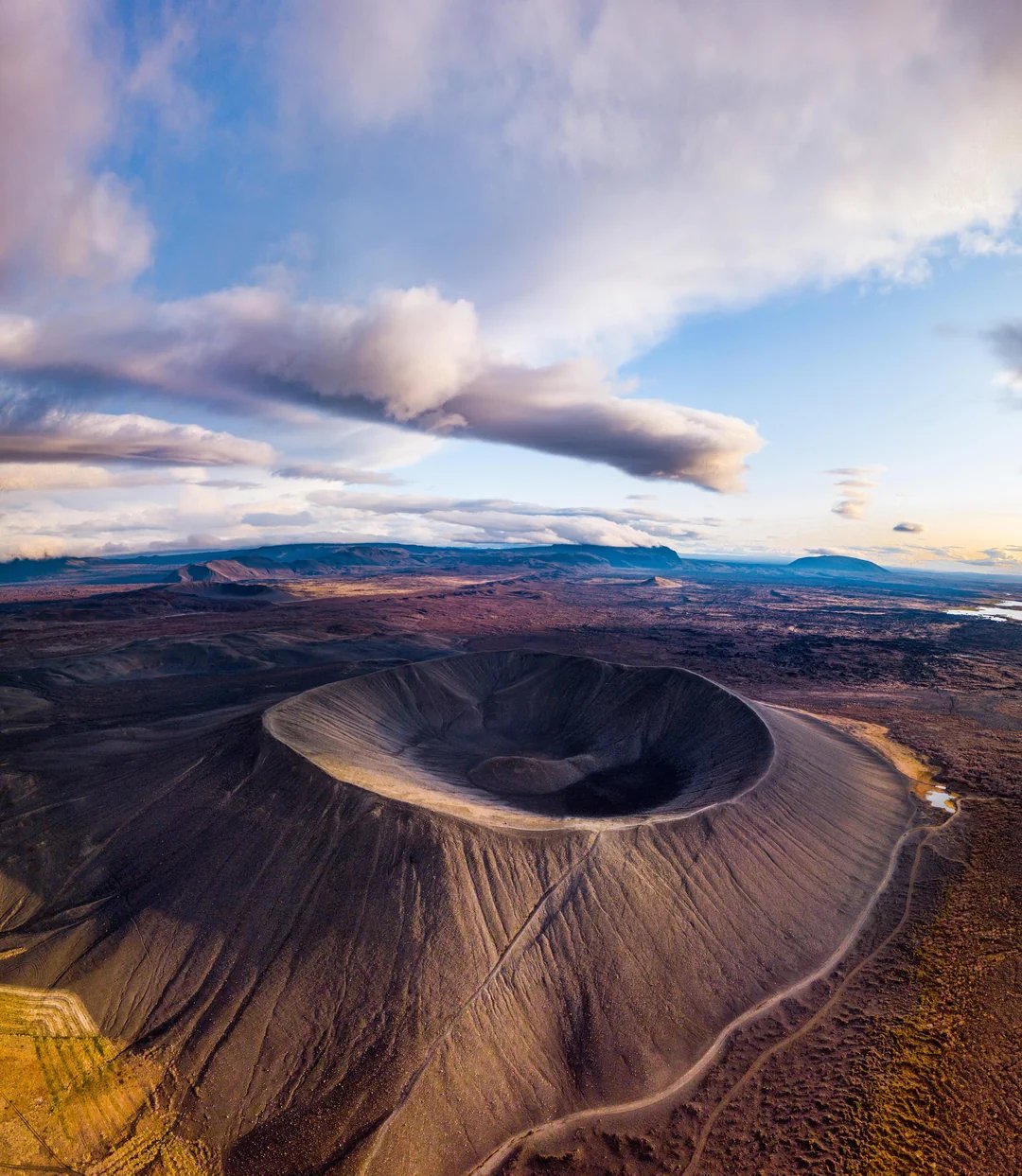 Hverfjall 火山口